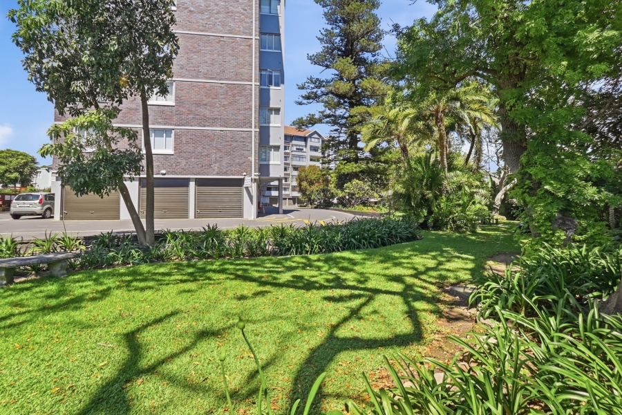 1 Bedroom Property for Sale in Rondebosch Village Western Cape
